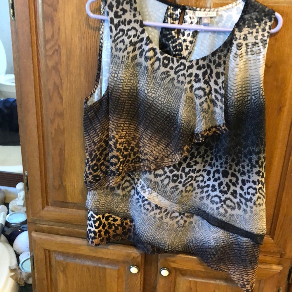 Animal print top